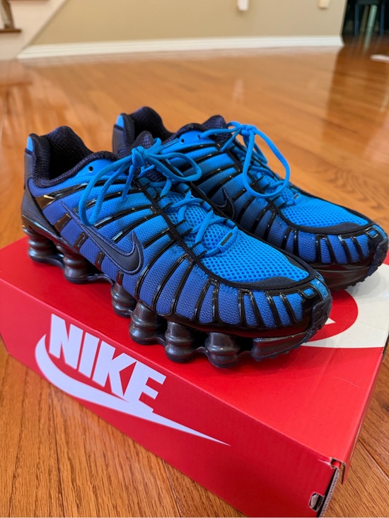 Nike Shoes - Nike Shox TL Fade